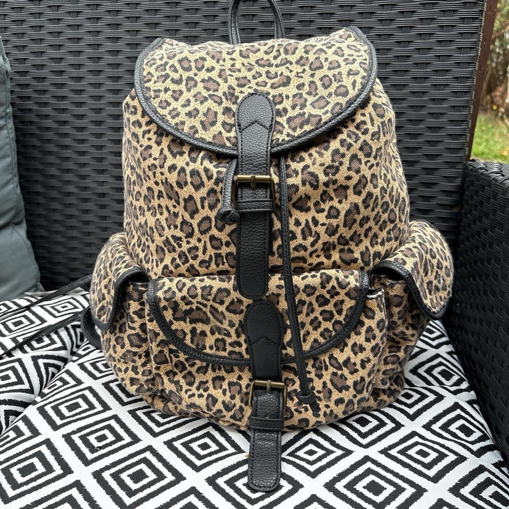 Leopard Print Bag with Black Interior